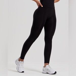 Women’s Best Black Essentials Leggings - Size S
